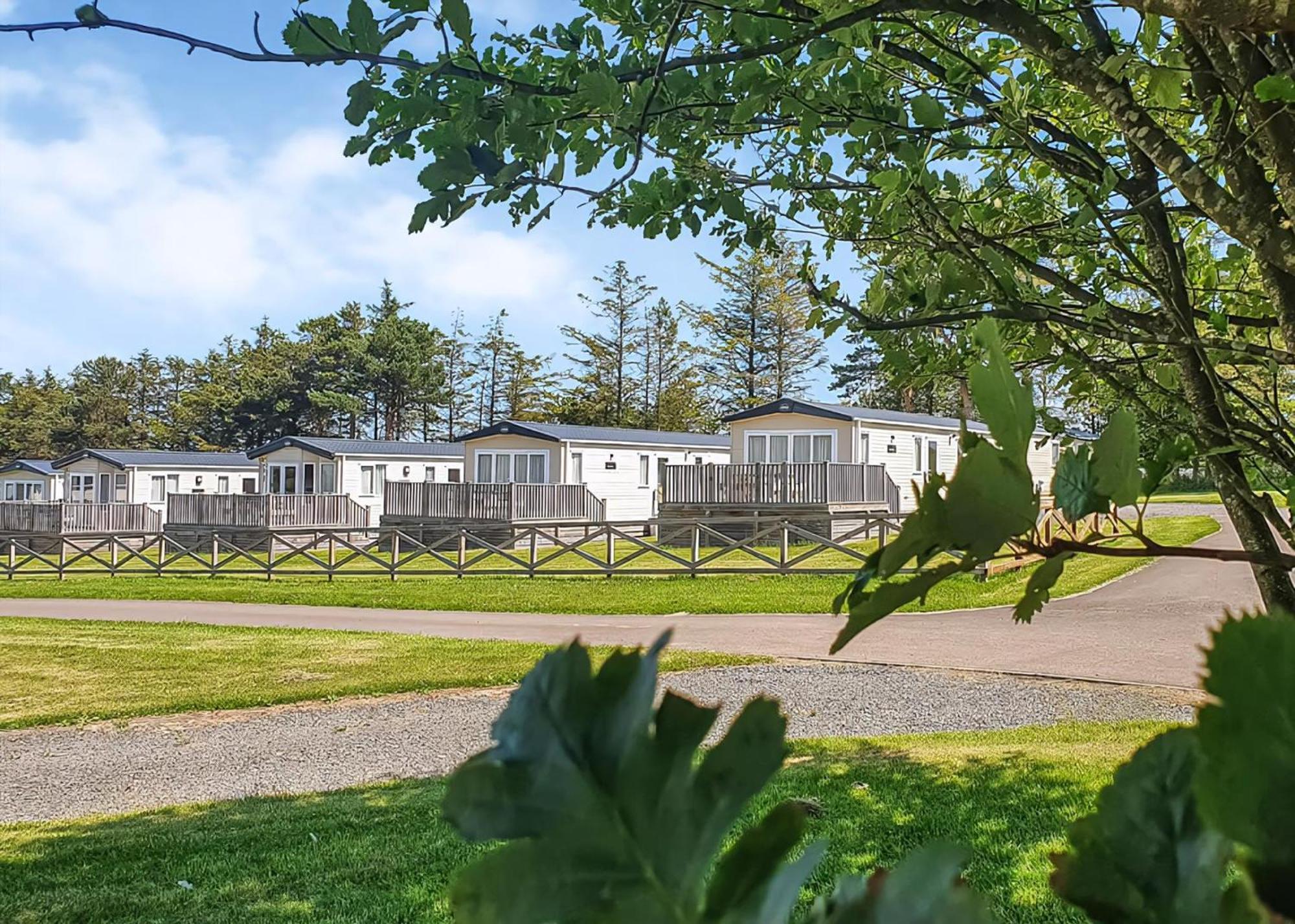 Waren Caravan Park Bamburgh Eksteriør billede
